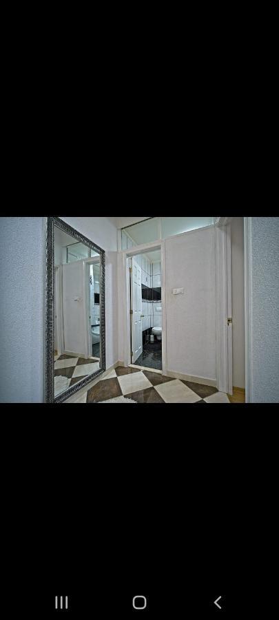 Apartman Monaco Makarska Bagian luar foto